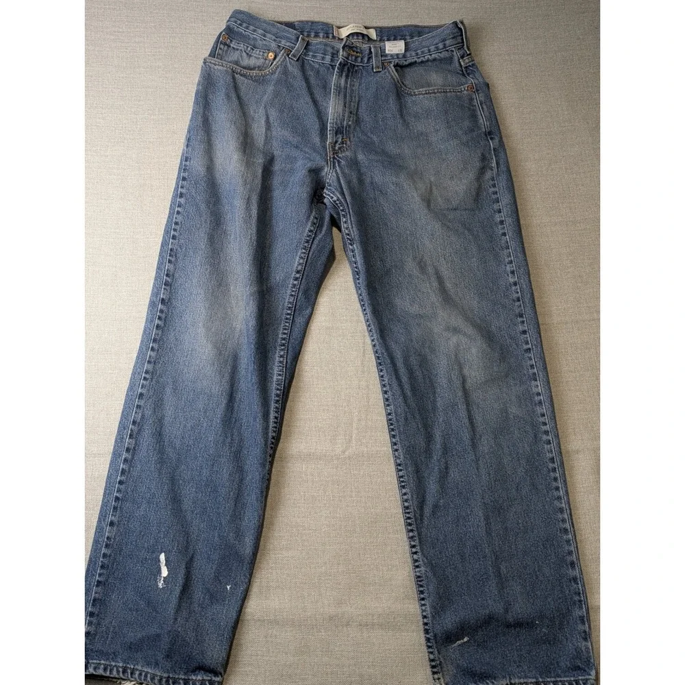 Levis 550 Relaxed Fit Jeans Mens 34x32 Medium Wash Blue Tapered Leg Paint Stains - Picture 1 of 15